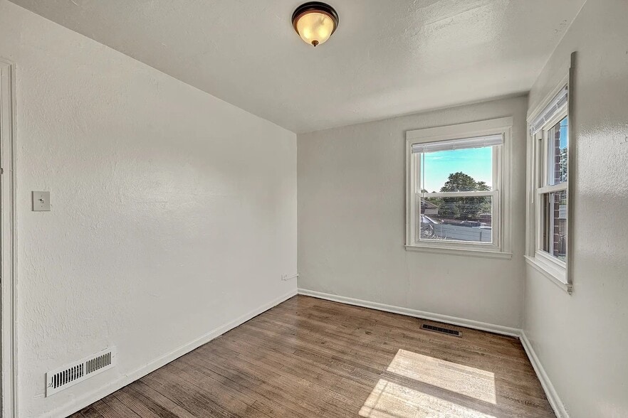 Building Photo - 3046 Bruce Randolph Ave