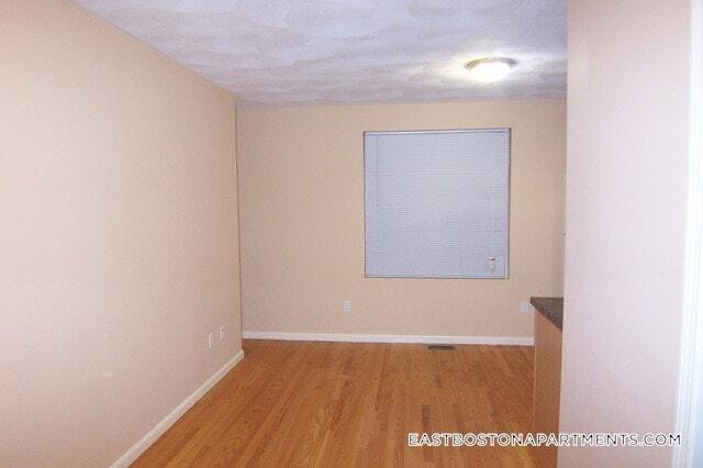 Building Photo - 52 Brooks St