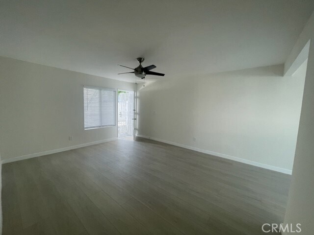 Building Photo - 17061 Grove Cir