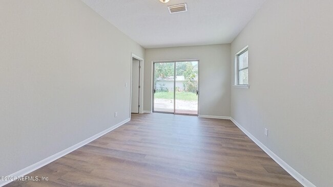 Building Photo - 5218 Seaboard Ave