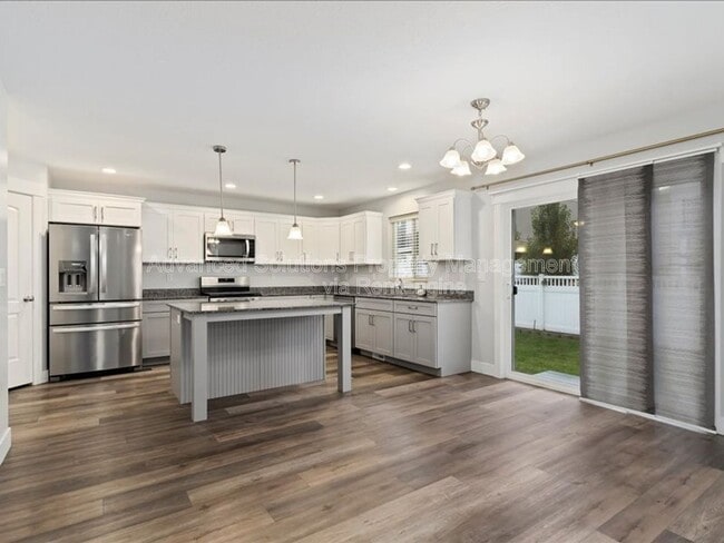 Building Photo - 13972 S Overwatch Dr