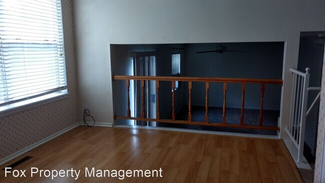 Building Photo - 3 br, 2 bath House - 2195 Cliffrose Lane