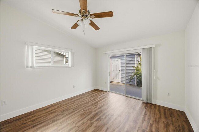 Building Photo - 3300 Loveland Blvd