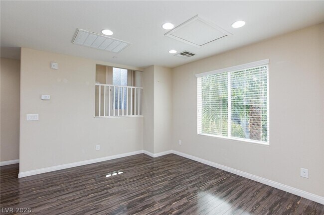 Building Photo - 9050 W Tropicana Ave