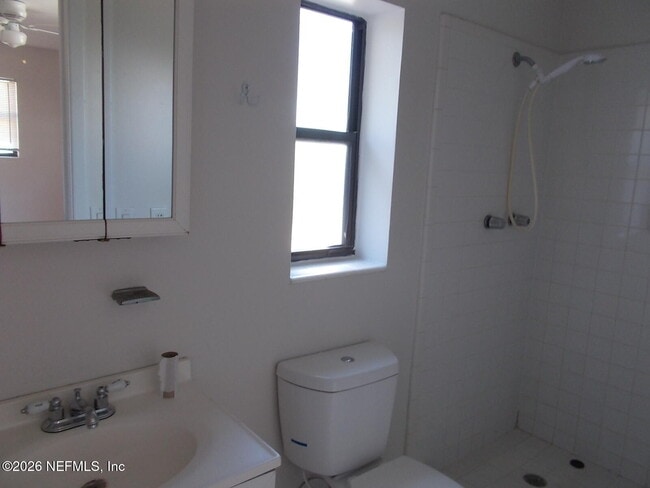 Building Photo - 5837 Tempest St