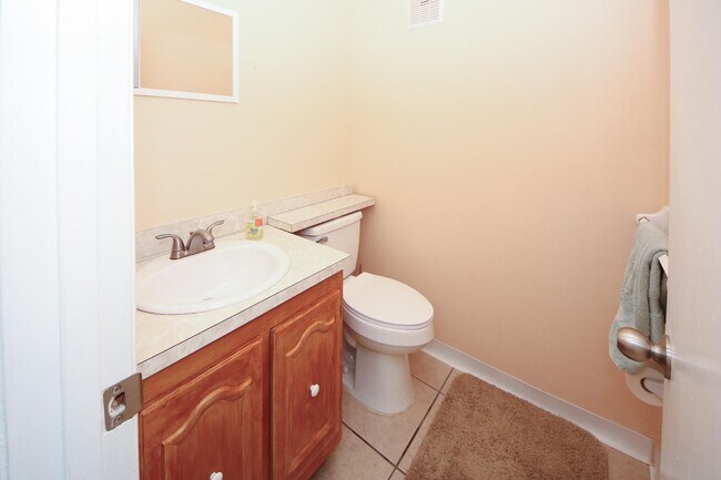 Building Photo - 11824 Bayonet Ln