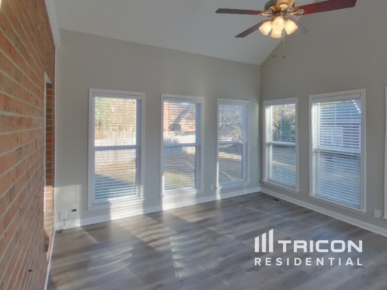 Building Photo - 2703 Soaring Eagle Ct