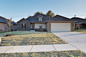 Building Photo - 412 Charles Ct