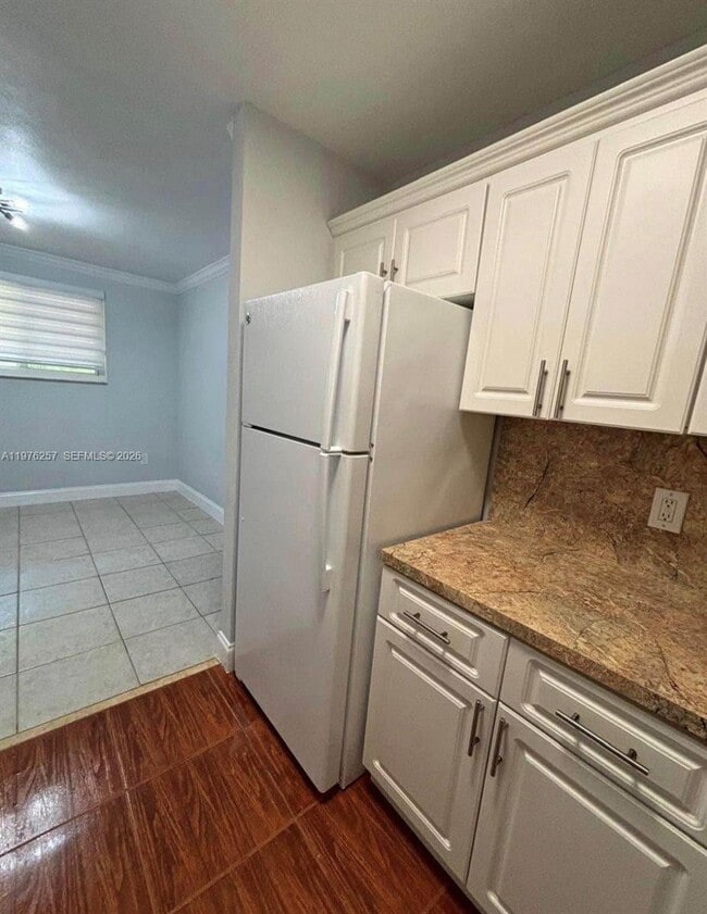 Building Photo - 1152 NW 3rd St