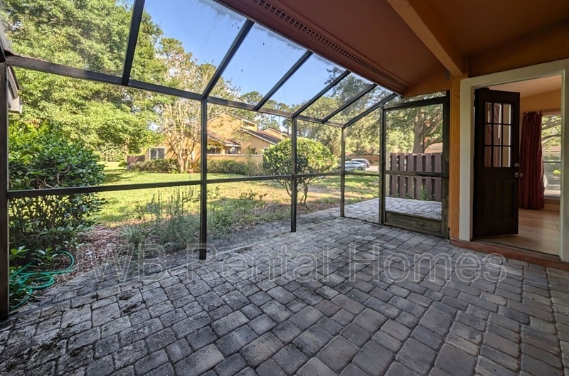 Building Photo - 763 Driftwood Cir