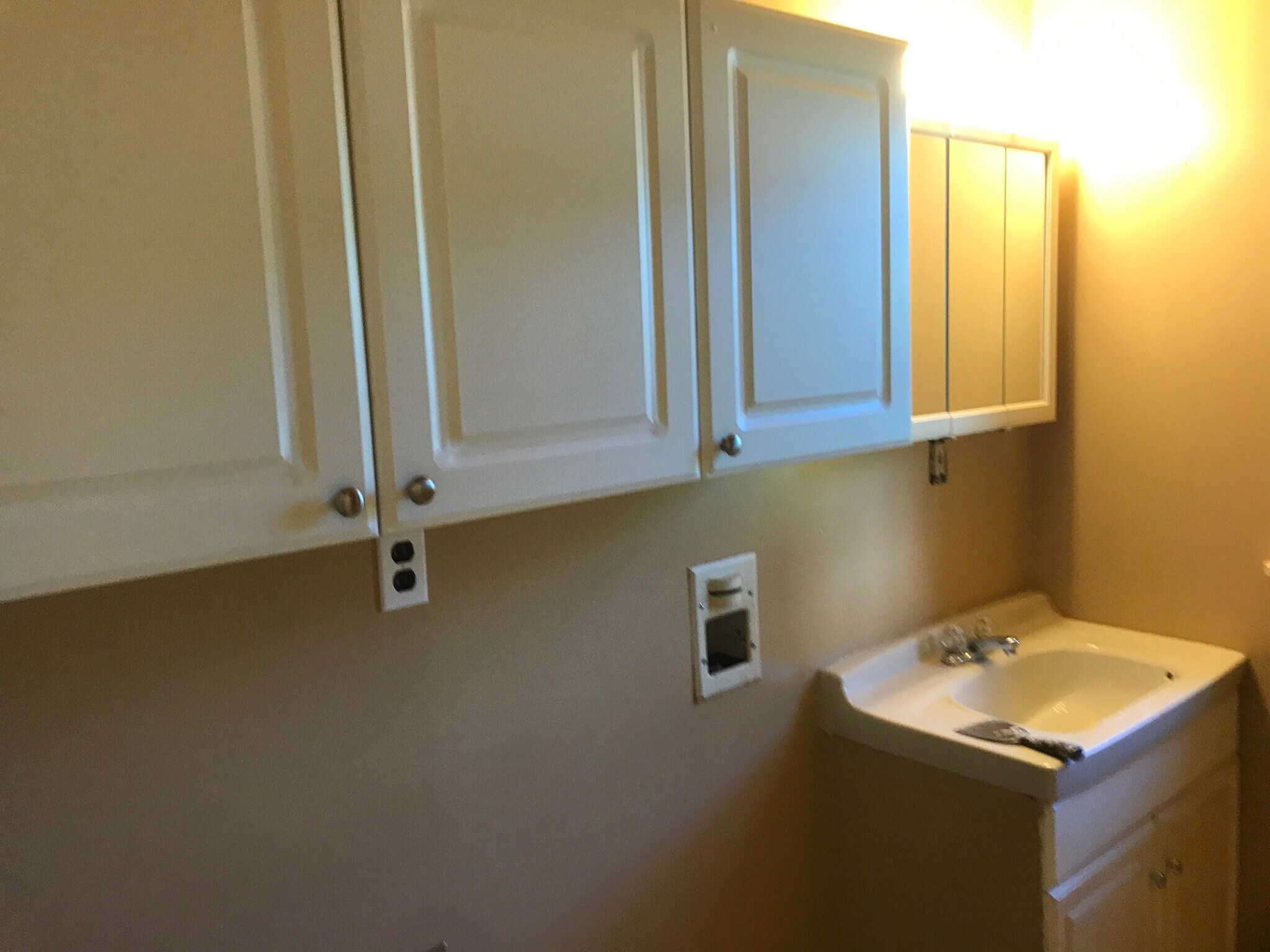 Linen storage. - 122 Dewey avenue