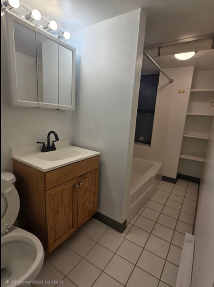 Building Photo - 4850 N Magnolia Ave