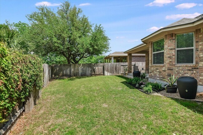 Building Photo - 2717 Coral Valley Dr