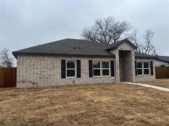 Building Photo - 1104 Wake Dr