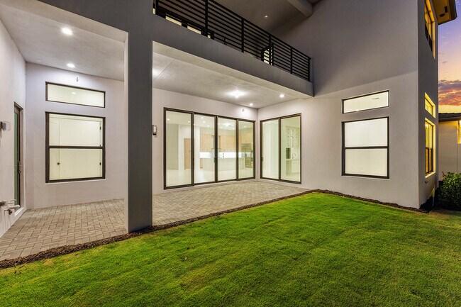 Building Photo - 9516 Riverside Pk Dr