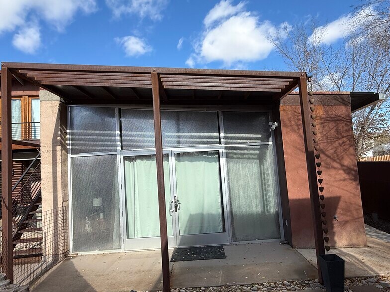 Building Photo - 1720 Avenida Cristo Rey NW