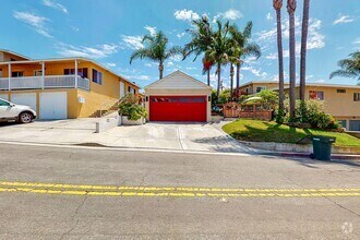 Building Photo - San Clemente Oasis