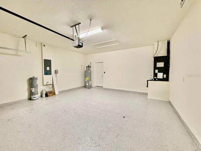 Building Photo - 35519 Bellington Blvd