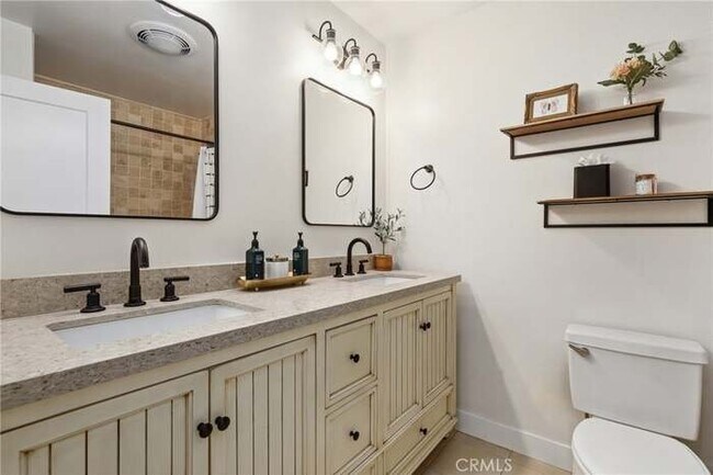 Building Photo - 22832 Maza Ct