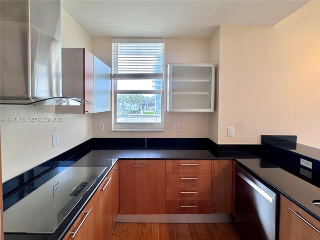 Building Photo - 5970 Indian Creek Dr