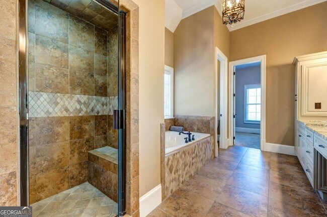 Building Photo - 1049 Highland Village Trail