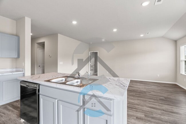 Building Photo - 1295 Cowbell St