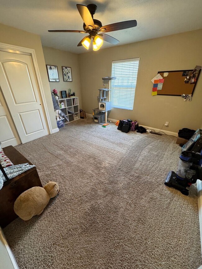 Building Photo - 514 Stonemont Dr
