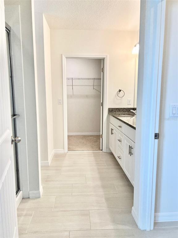 Building Photo - 9330 McLaren Alley