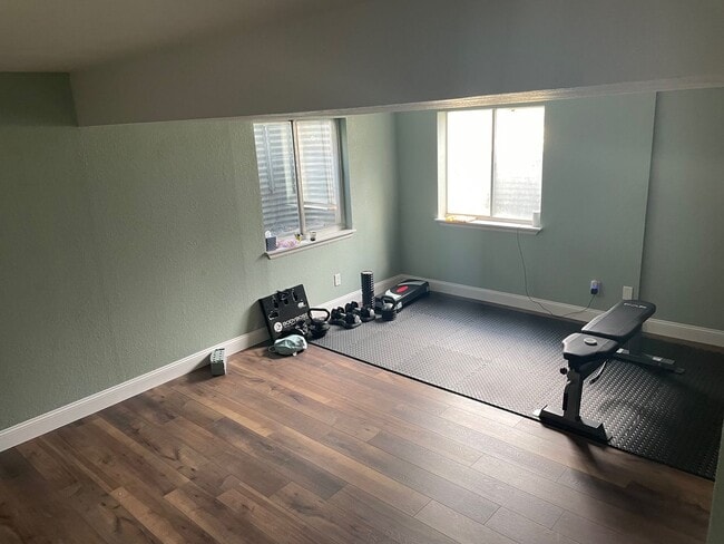 Building Photo - Spacious 3-Bedroom Home for Rent in Sought...