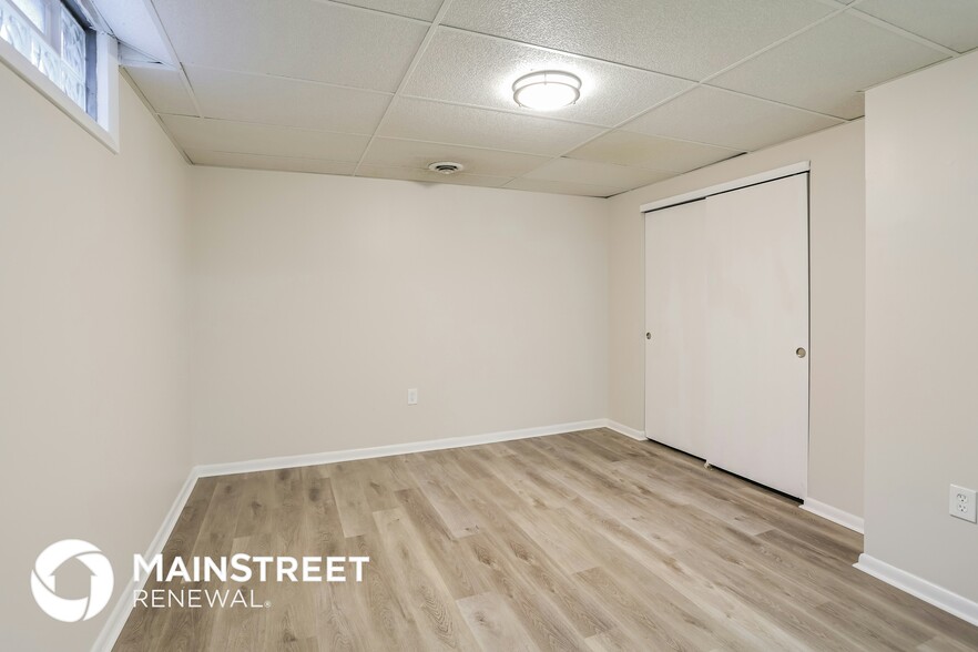 Building Photo - 4085 Wintertime Dr