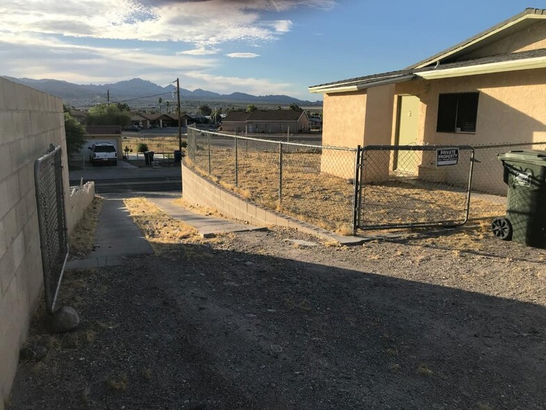 Building Photo - 1232 Baseline Rd