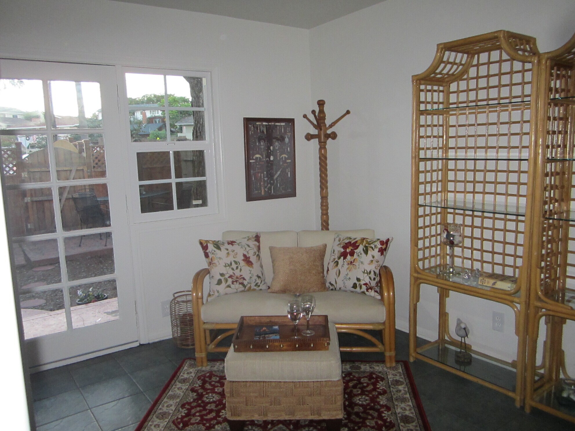 Building Photo - 655 Pomona Ave