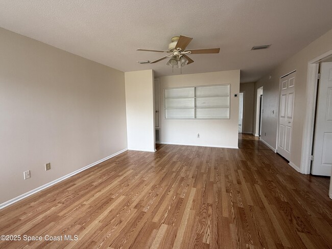 Building Photo - 2943 Telka Lynn Dr