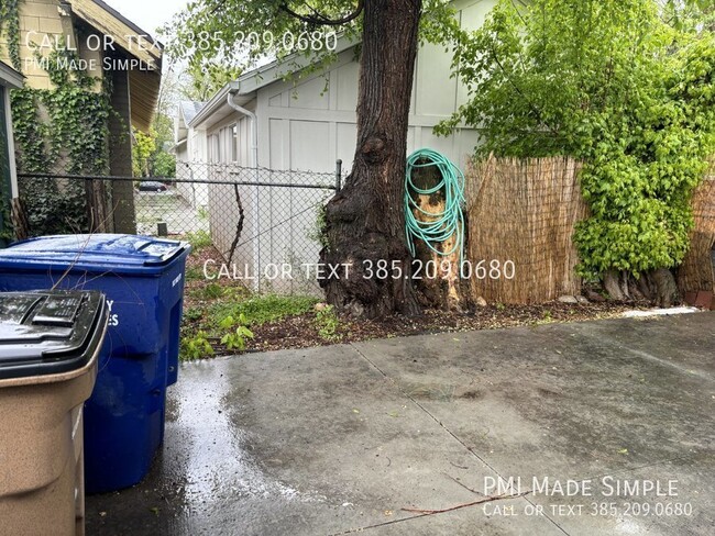 Building Photo - Charming 2 Bedroom Cottage in Nice Salt La...