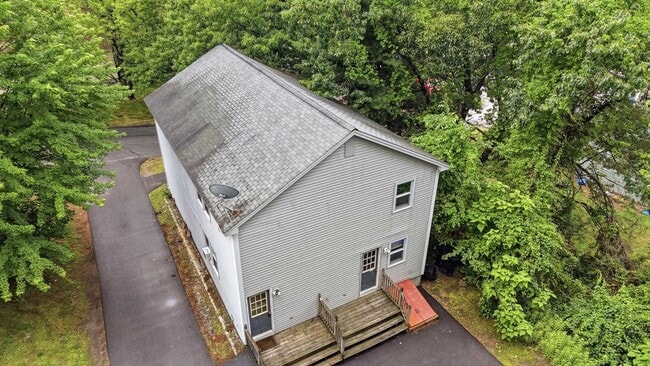 Building Photo - 33 Elwood Ave