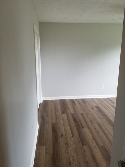 Bedroom 2 - 1445 Toshiba Drive, #B