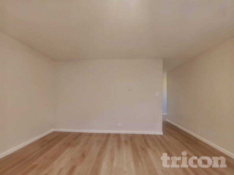 Building Photo - 500 Sonora Ave