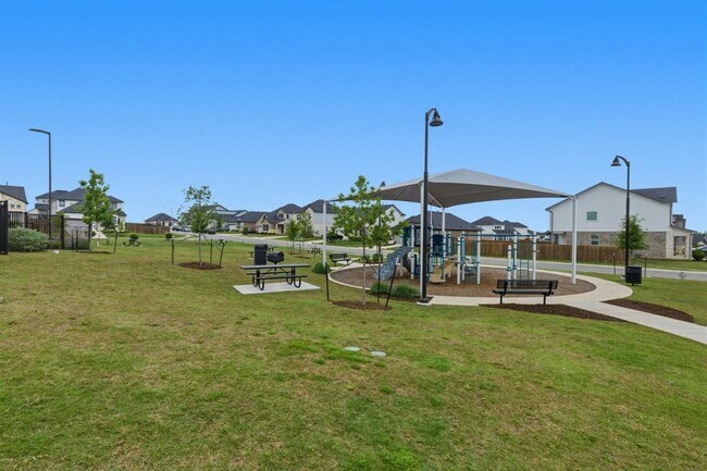 Building Photo - 11800 Seaside Wds Dr