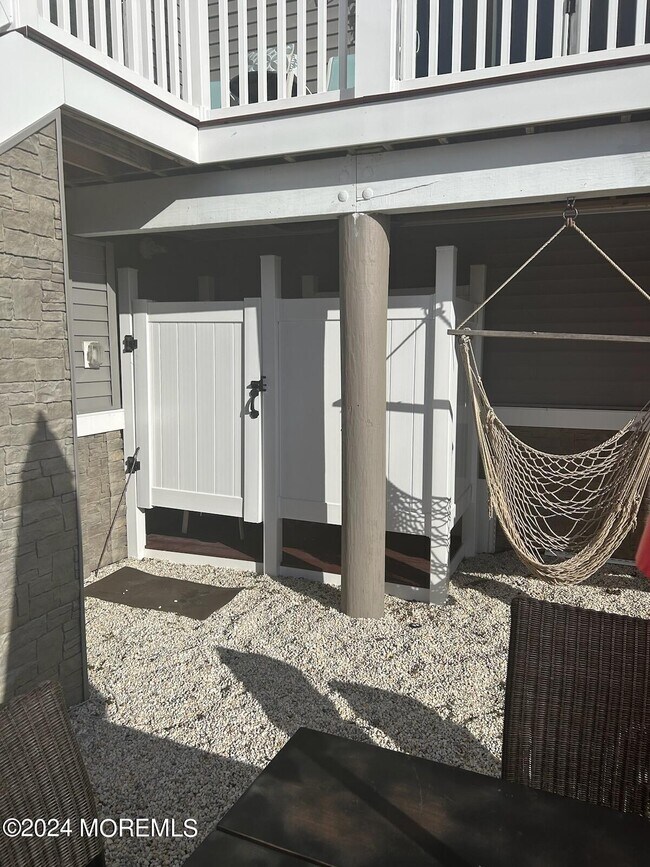 Building Photo - 128 Virginia Ave