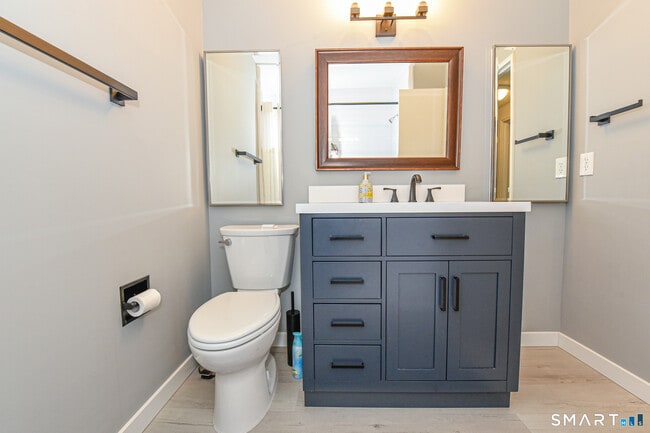 Building Photo - 28 Mill Hill Rd