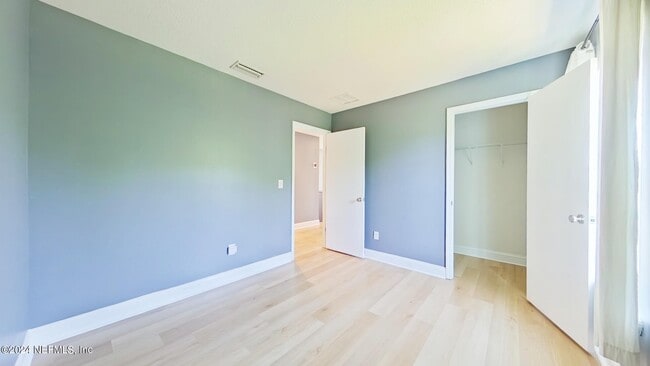 Building Photo - 108 Bay Bridge Dr