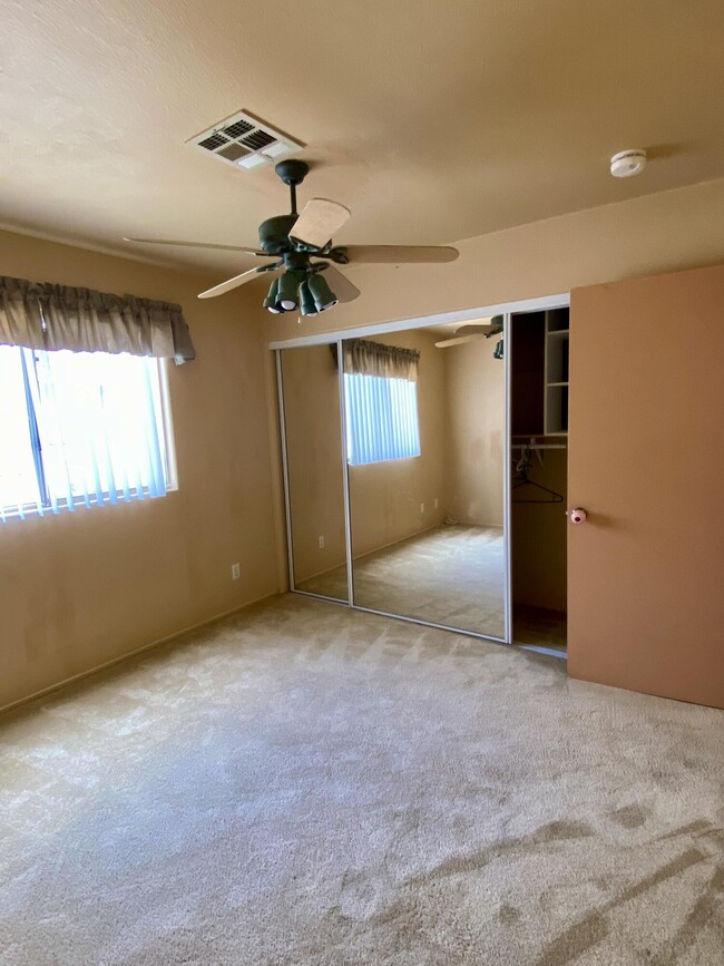 Building Photo - 28851 Avenida Diosa
