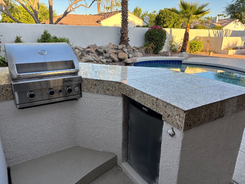 Building Photo - 12424 N 90th Pl