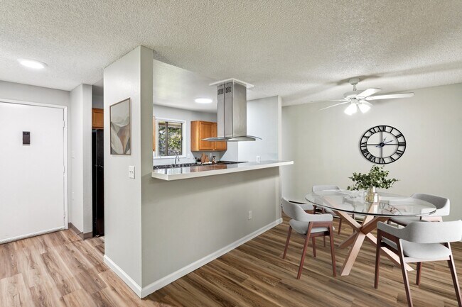 Building Photo - Oakbrook Apartments