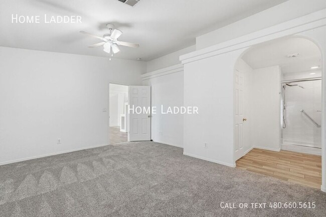 Building Photo - 10452 W Arivaca Dr