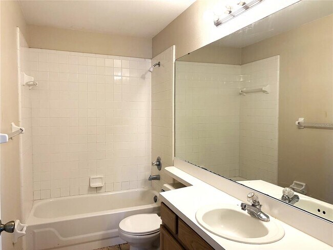 Building Photo - 1244 Barefoot Bay Dr