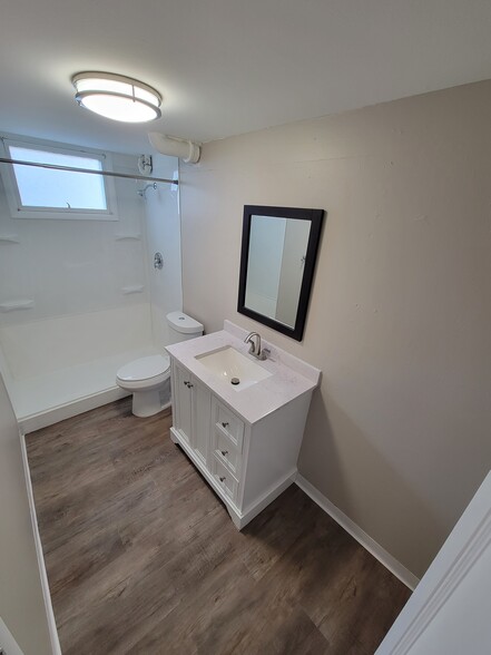 Bathroom 1 - 826 Avenue D