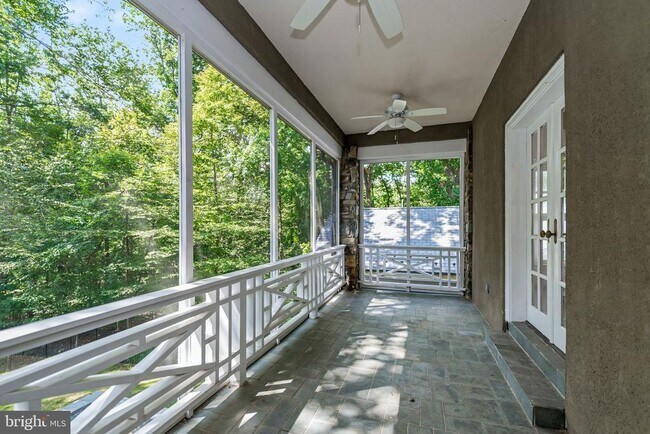 Building Photo - 8705 Belmart Rd