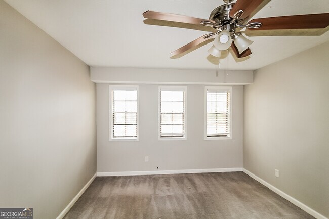 Building Photo - 3691 Quail Hollow Trail