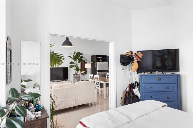 Building Photo - 244 Biscayne Blvd